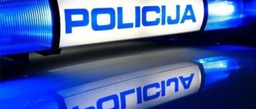 policija