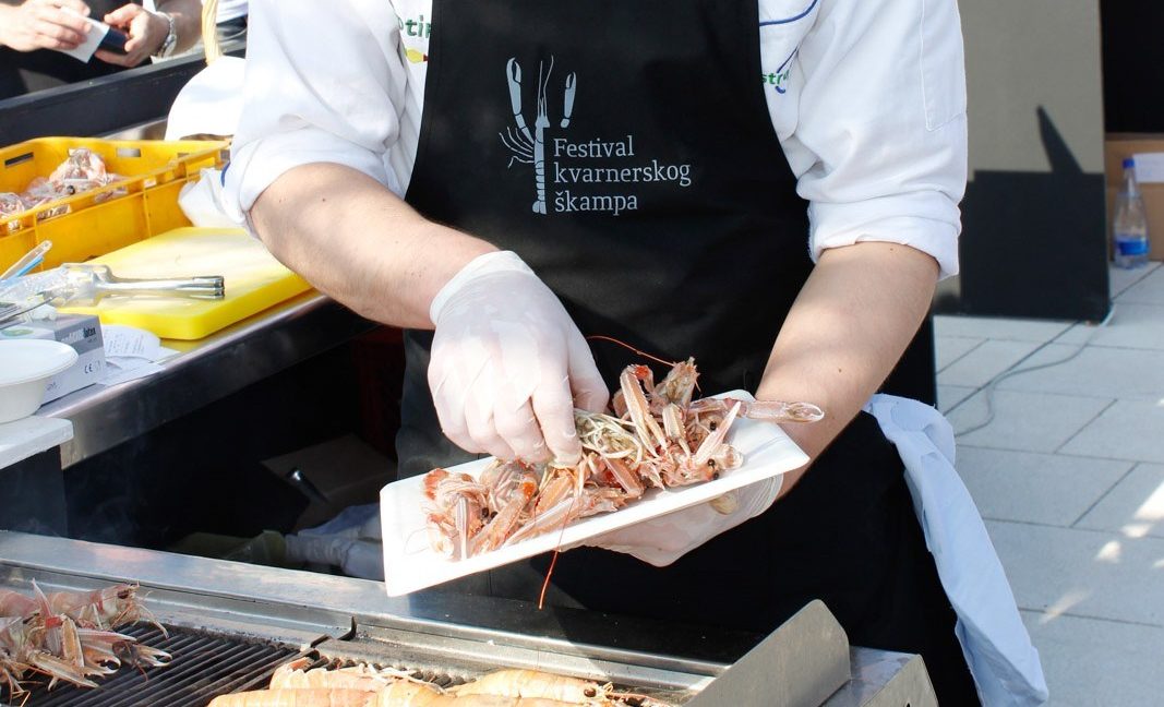 Festival kvarnerskog škampa na rabačkoj rivi 25. svibnja Festival kvarnerskog škampa na rabačkoj rivi 25. svibnja