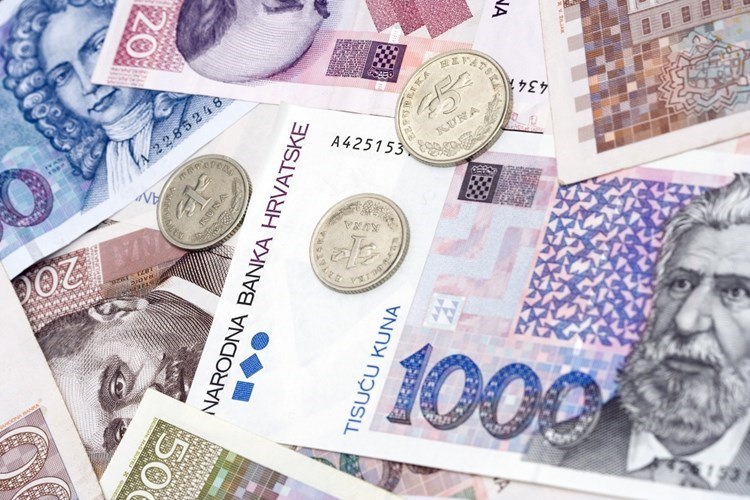 VRSAR: Krala novac na radnom mjestu VRSAR: Krala novac na radnom mjestu