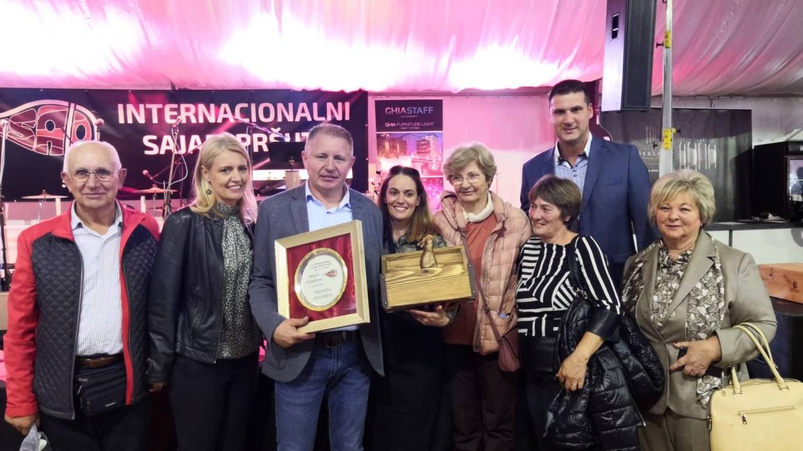 Šampion 13. Internacionalnog sajma pršuta u Tinjanu MORENO MEKIŠ iz VIŽINADE Šampion 13. Internacionalnog sajma pršuta u Tinjanu MORENO MEKIŠ iz VIŽINADE