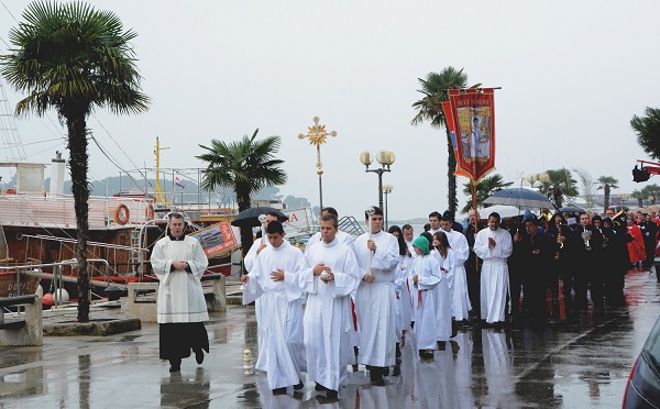 Procesija za sv. Maura