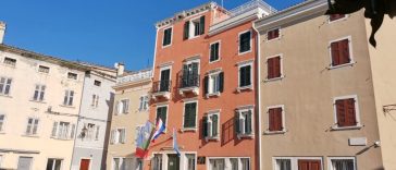 općina vrsar općinska uprava trg degrassi foto tanja kocijančić