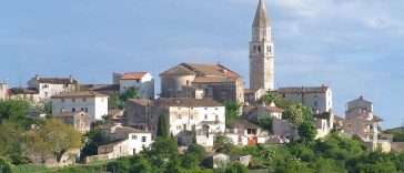 Načelnik i vijećnici Općine Višnjan donijeli odluke o povećanju plaća zaposlenicima Dječjeg vrtića Višnjan, raspisivanju natječaja za odgojitelje i dodjeli javnih priznanja povodom Mandalenjine.