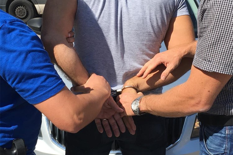 lisice policija mup ilustracija