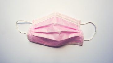 Korona covid maska za lice koronavirus ilustracija unsplash