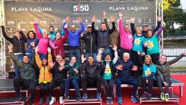 organizacijski tim volonteri na triatlon poreč 2021