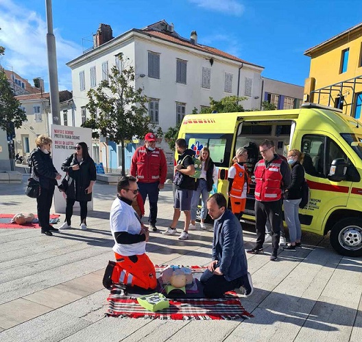 Crveni križ poreč svjetski dan oživljavanja 2021