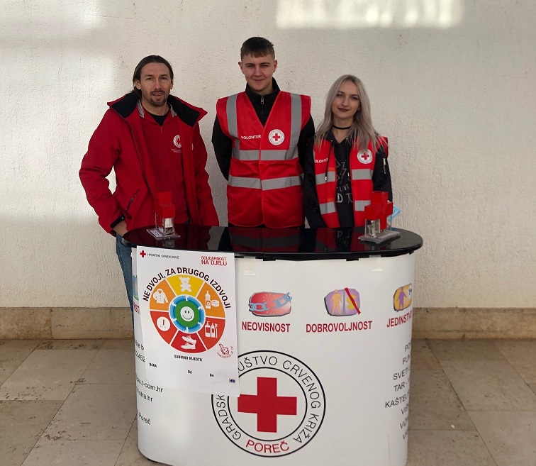 Crveni križ Poreč - Volonteri u akciji za pomoć potrebitima