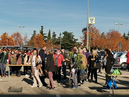 tanja kocijančić PODJELA-SADNICA-BESPLATNIH-zasadi-drvo-porec-studeni-2021.jpg