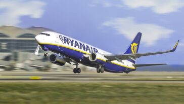 avion zrakoplov ryanair pixabay