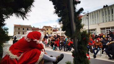 Foto Istra Inspirit u Umagu božićna predstava
