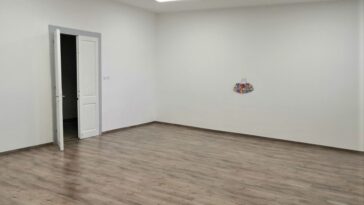 Prazan prostor uskoro će biti pun knjiga - Foto Općina Vrsar buduća čitaonica