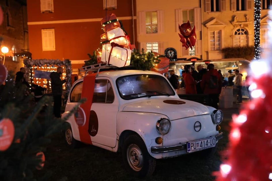 Otvoren Advent Poreč 2021. - Foto Manuel Paljuh