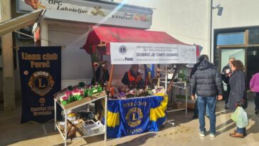 Foto Lions klub Poreč štand dobrote tržnica poreč