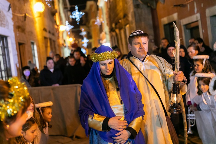 Žive jaslice - Foto Advent Poreč