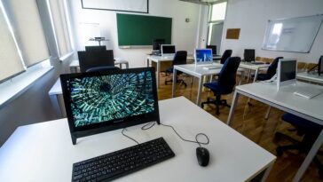 Foo Andi Bančić - Učionica u Pučkom otvorenom učilištu Poreč