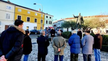 Obilježena 77. godišnjica smrti Joakima Rakovca - Poreč - Trg J. Rakovca