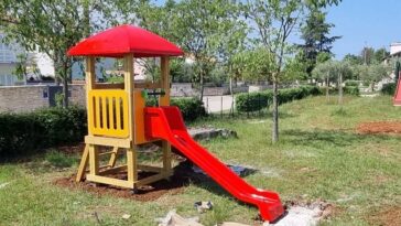 Uređenje dječjeg igrališta u Buićima - Foto Grad Poreč