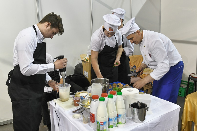 Foto Obrtnička komora Istarske županije - 1. Festival strukovnih zanimanja u Pazinu