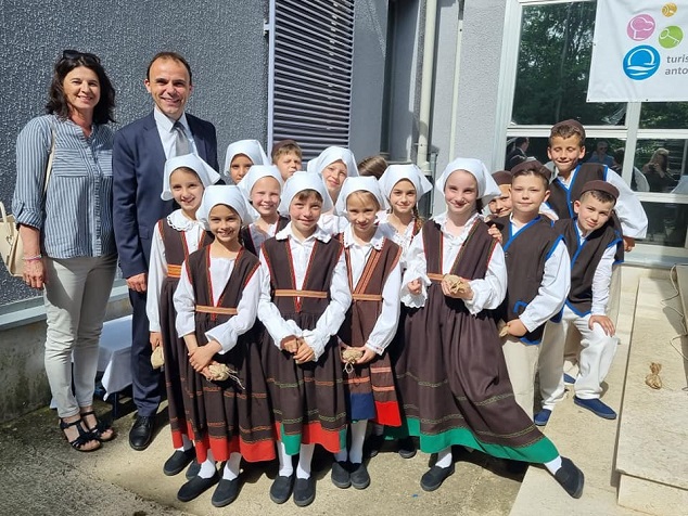 Osnovci kao gosti Festivala zavičajnosti - Foto Grad Poreč