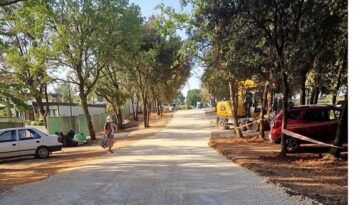 Funtana - Priprema za asfaltiranje ceste od Istre do plaže