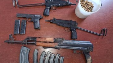 Foto Policijska uprava istarska pištolji puške oružje steljivo