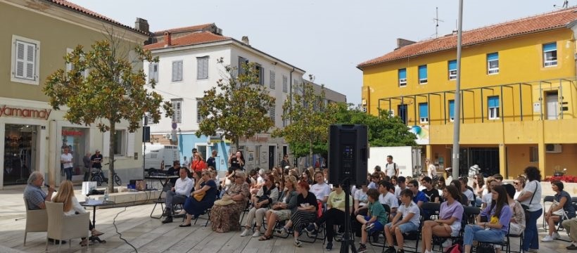 Foto Usluga Poreč - Korado Korlević na Trgu slobode povodom Svjetskog dana zaštite okoliša