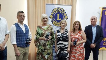 Lions klub Novigrad - Primopredaja uređaja - Foto Grad Novigrad