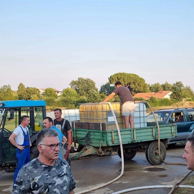 lovci kaštelir voda za životinje