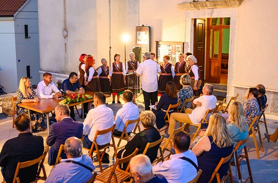 Svečana sjednica Vijeća Funtane za sv. Bernarda - Foto Antonio Paljuh
