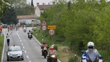 foto mup biciklistička utrka policija