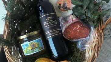 Foto Udruga Panonija - košara slavonskih proizvoda