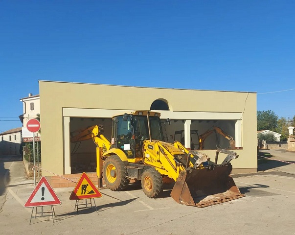 Bivša čekaonica postaje butiga lokalnih proizvoda foto općina kaštelir labinci