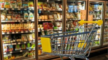 Ilustracija - Foto Alexa za Pixabay trgovina šoping shopping butiga dućan špeža
