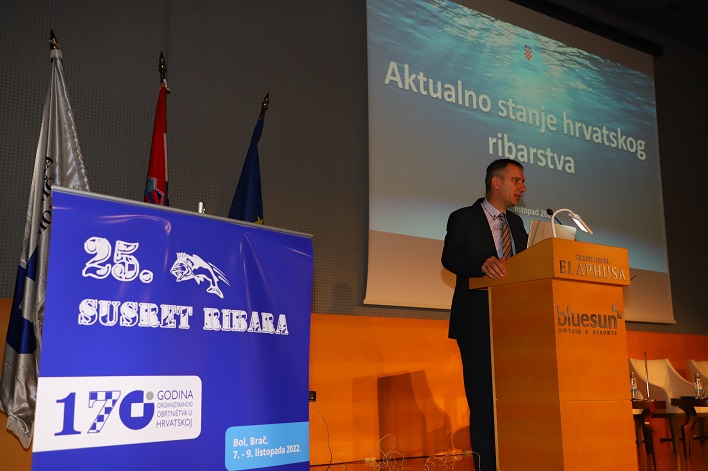 Foto Hrvatska obrtnička komora - Susret ribara na Braču 2022.