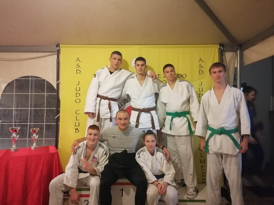 Juniori i seniori - Foto Judo klub Istarski borac Pula