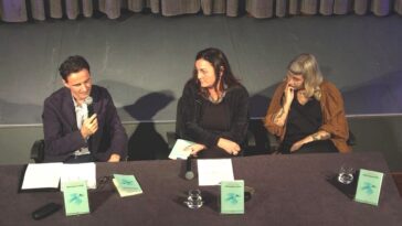 Promocija zbirke - Neven Ušumović, Snježana Radetić i Dea Curić - Foto Nikolina Smoković