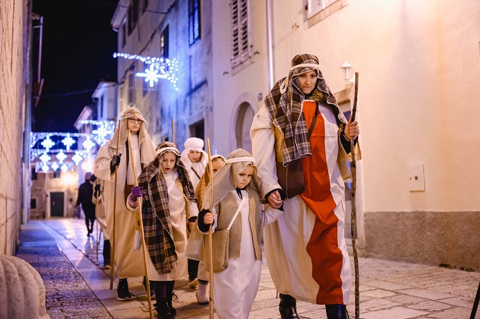 Foto Grad Poreč - Žive jaslice 19-12-2022