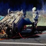 nesreća auto na krovu promet vatrogasci