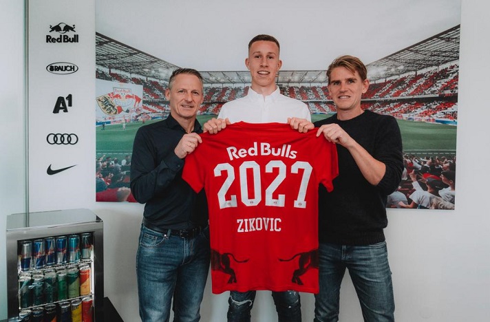 Rocco Žiković potpisao novi ugovor s REd Bullom Salzburg - veljača 2023 - Foto privatni arhiv