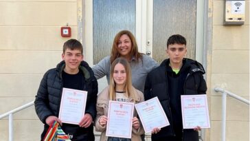 Foto Osnovna škola Tar-Vabriga - učenici izvrsni na natjecanju iz talijanskog jezika