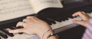 Ilustracija - Foto wal_172619 za Pixabay klavir piano