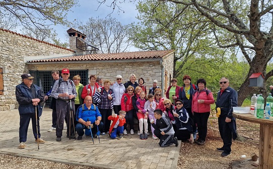 Druženje umirovljenika u Kašteliru - 15-4-2023