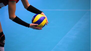 Foto Tania Van den Berghen za Pixabay - Ilustracija odbojka sport lopta