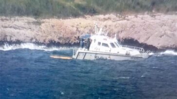 spašavanje kajak savudrija crveni vrh pomorska policja