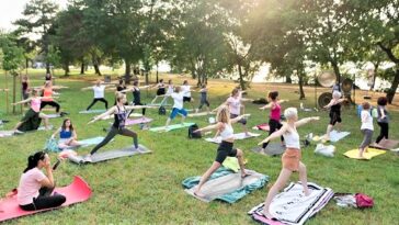 Foto Udruga Vitasana - Međunarodni dan joge - Mateada Poreč