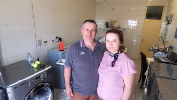 Toni i Tanja -jurcan - Vlasnici nove praonice rublja u Poslovnoj zoni Labinci - Foto Tanja Kocijančić