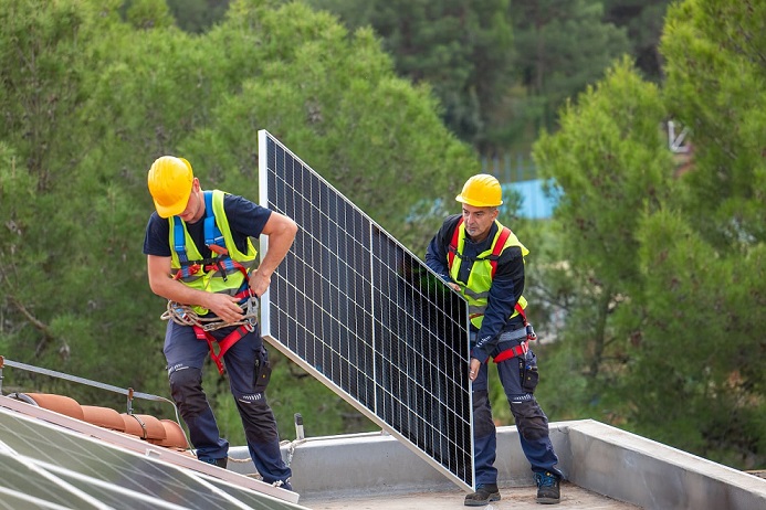 Foto Grad Poreč solarni paneli sunčana solarna elektrana