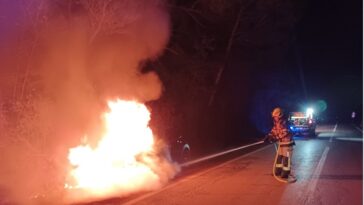 Foto DVD Bale požar vozila auto cesta nesreća