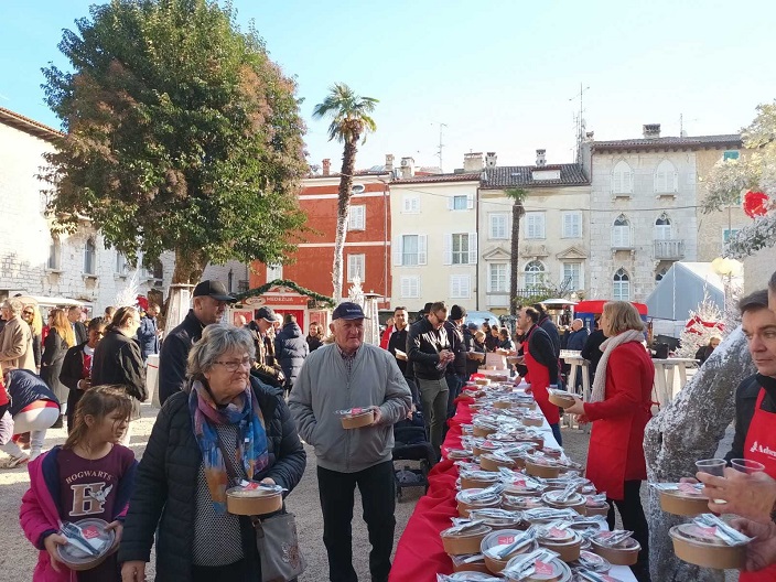 grad poreč badnjak advent